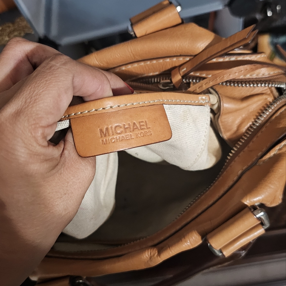 Purse - Picture 3 of 5